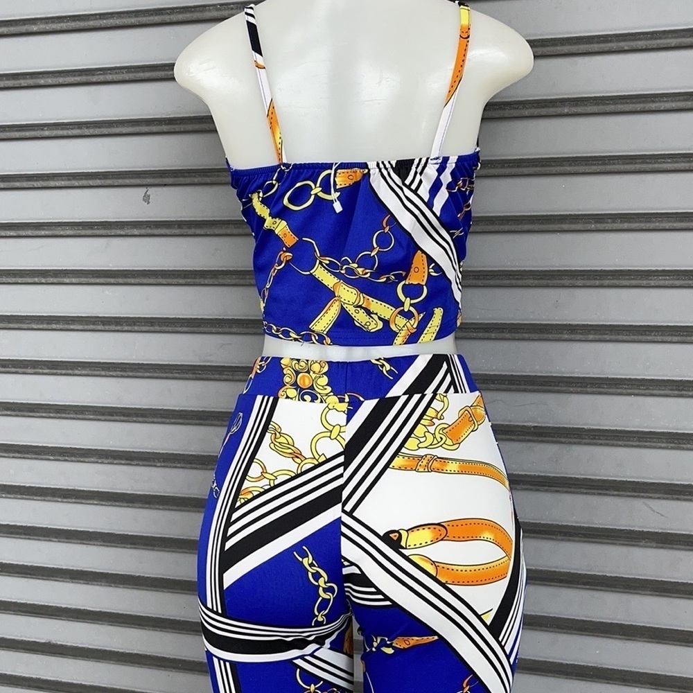 Two Piece Set Size S/M - Picture 7 of 10